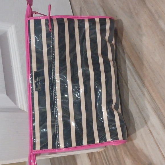kate spade Bags Kate Spade Large Makeup Bag Poshmark